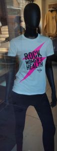 Hardrock Cafe hat ein T_Shirt mit der Aufschrift rock womes's health